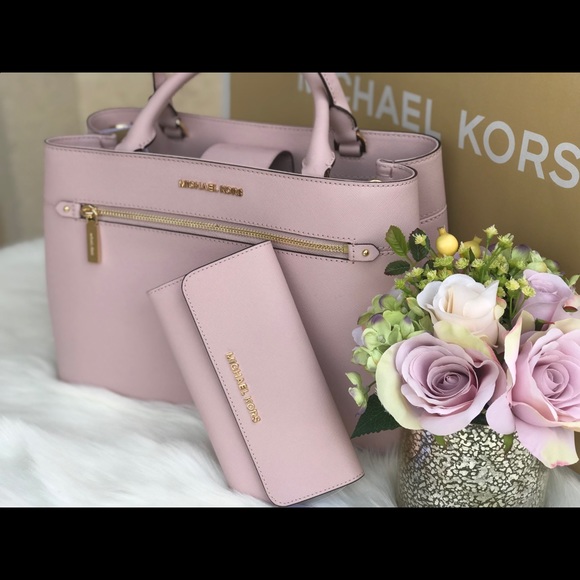 🌷MICHAEL KORS Medium Blossom Satchel Set - Picture 3 of 7
